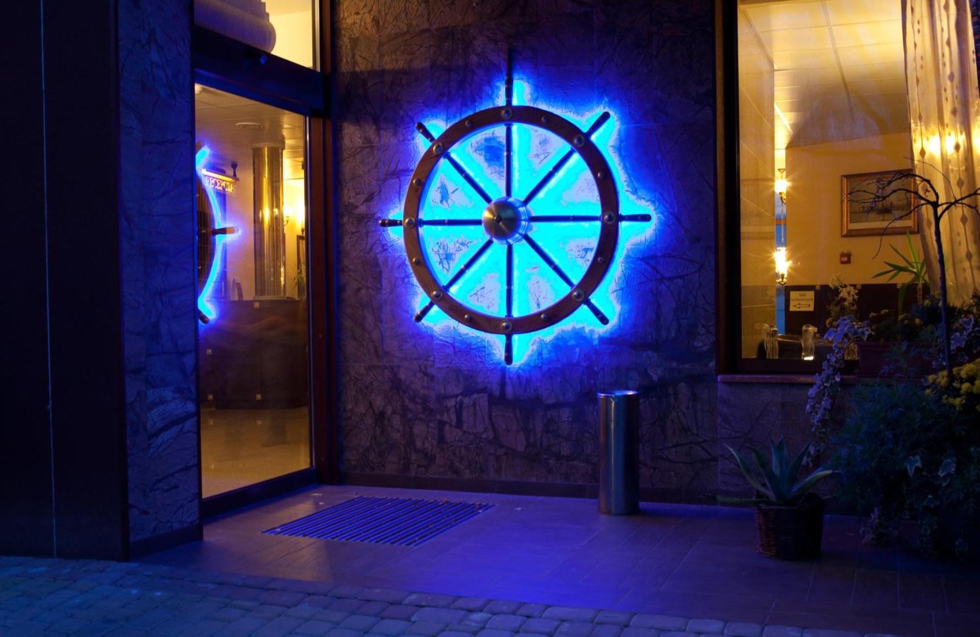 Shuma Hotel Dabrowa Gornicza Exterior photo